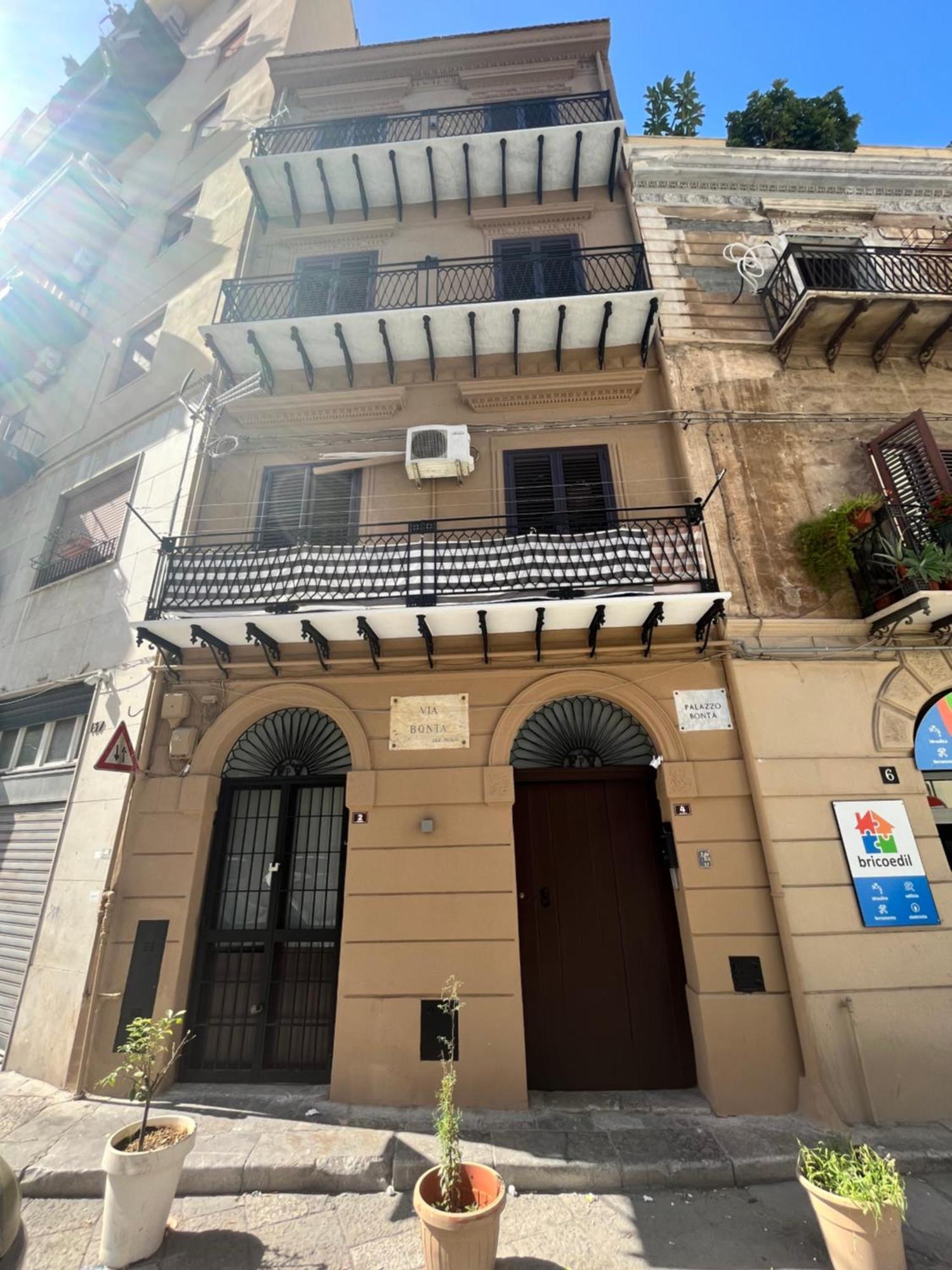 Palazzo Bonta Appartamenti Palermo Exterior foto